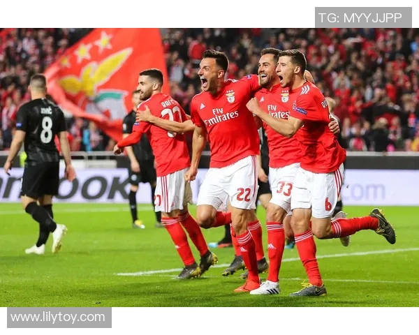 足总杯惊天逆转本菲卡补时绝杀拜仁全场沸腾战术解析