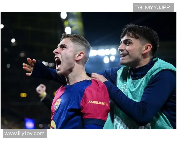 世界杯冷门回顾：多特蒙德与国米激战成和帽子戏法引发全场狂欢