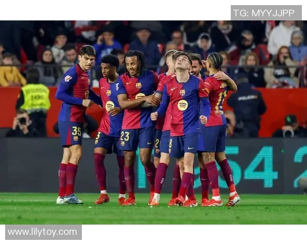 西甲激战：巴萨逆转切尔西红牌争议引发全场热议