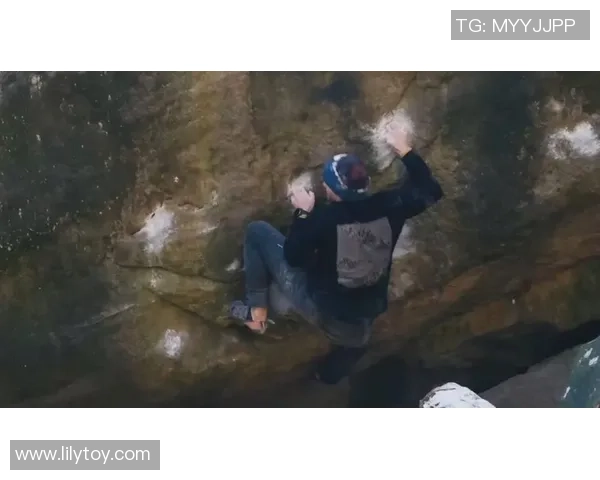 重庆攀岩队的中路突破之路：深度解析攀岩运动的挑战与成就