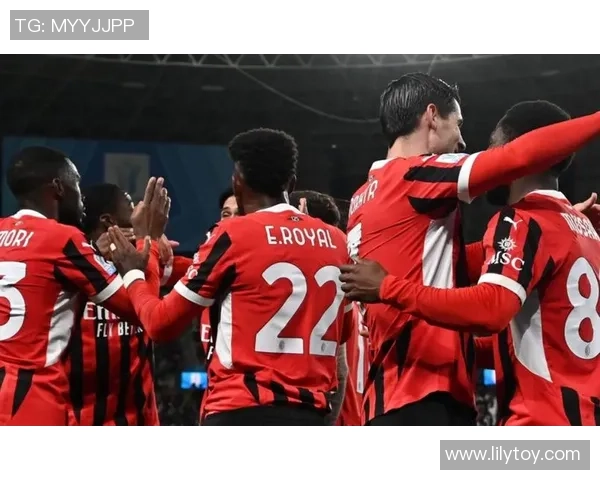 意甲激战巴萨小胜AC米兰乌龙球成比赛转折点引发热议