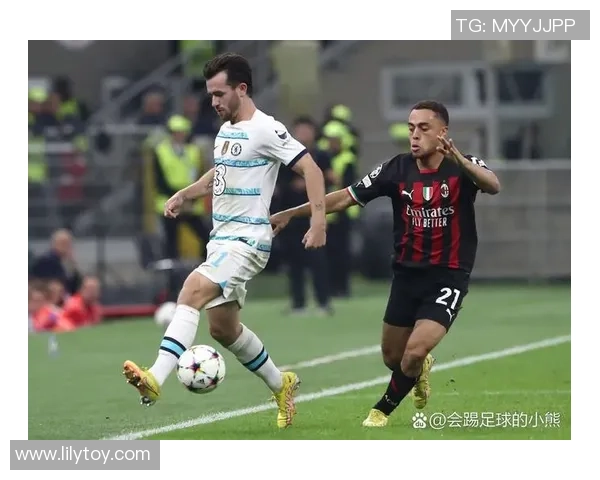 友谊赛曼城逆转AC米兰红牌事件引发全场热议与焦点分析