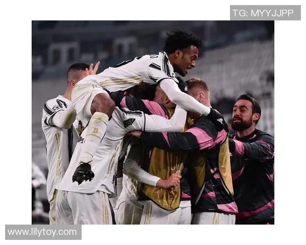 友谊赛波尔图与尤文图斯激战成平局红牌事件引发全场热议