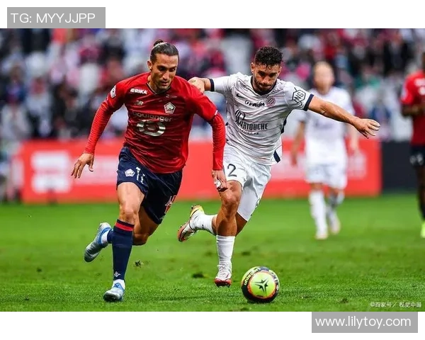 欧联杯精彩对决里昂绝杀AC米兰全场沸腾转会传闻再起