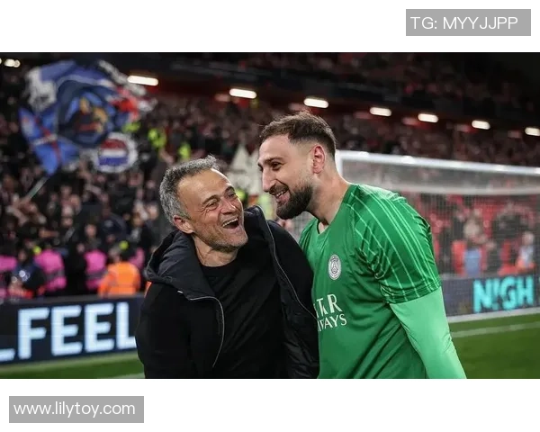 友谊赛精彩回顾AC米兰逆转巴黎圣日耳曼神扑引发争议判罚全场沸腾