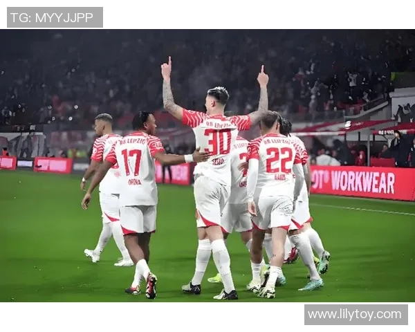 德甲激战：莱比锡三球大胜马竞红牌事件引发全场热议与数据分析