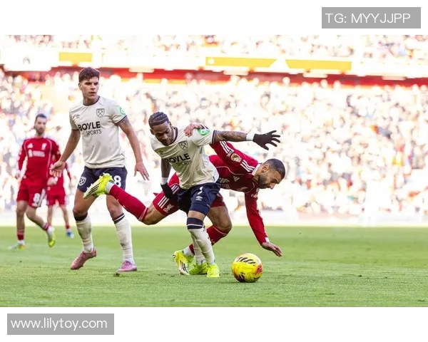 英超激战:多特蒙德逆转利物浦全场精彩瞬间与数据分析 英超激战:多特蒙德逆转利物浦全场精彩瞬间与数据分析
